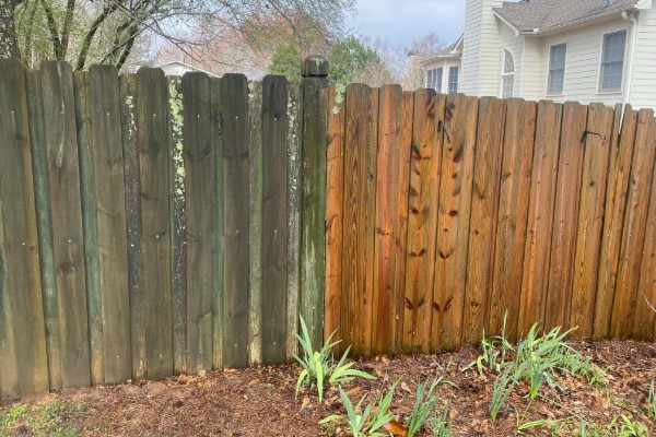 deck and fence cleaning service in alpharetta ga 2